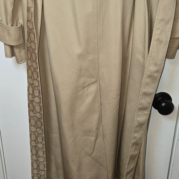 Coach Turnlock Trench Coat – XS (Oversized Fit, Fits Up to Size Large) - Picture 9 of 10